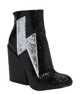 BRAND NEW! 😍❤ Y.R.U Ziggy Sparkle Ankle Booties